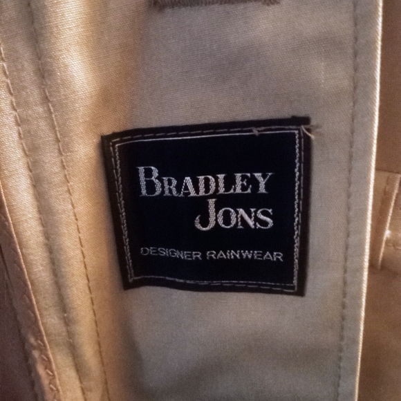 Vintage Bradley Jons Raincoat Trench Tan Made in Poland 44L - Picture 4 of 5